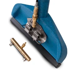 EDIC Triton Lightweight Aircraft Aluminum Carpet Cleaning Wand w/ 2 Jets (200 or 500 PSI Options) - 13” Head